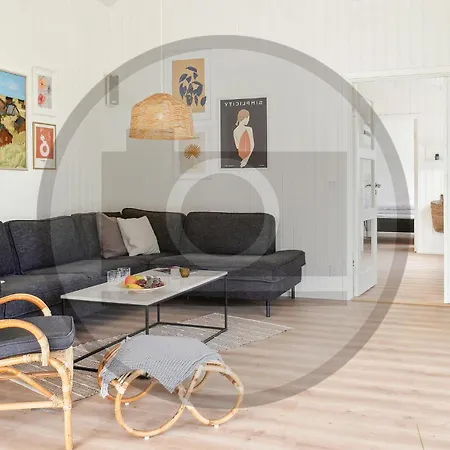 4 Bedroom Gorgeous In Sjaellands Odde *